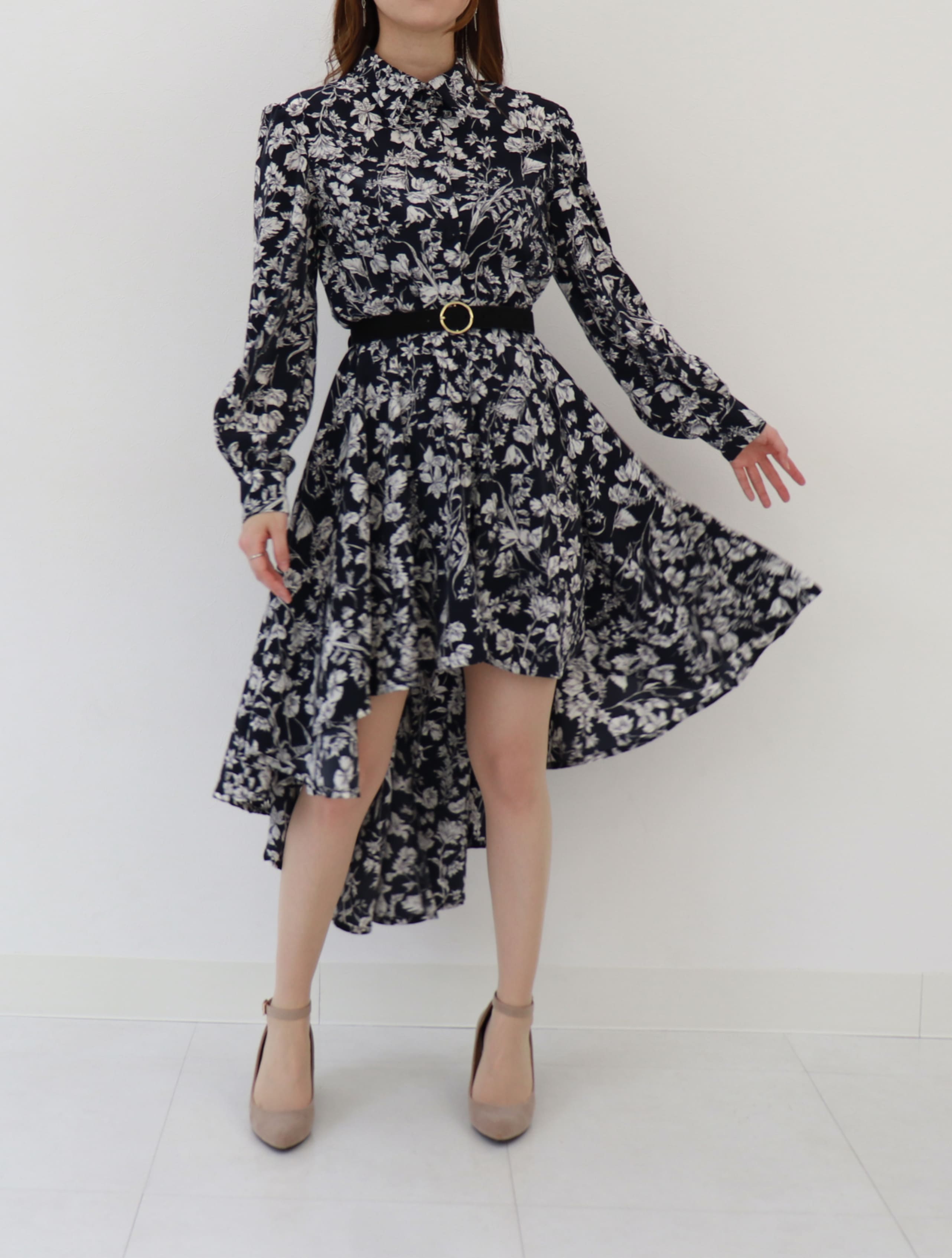 エレガント【REISS】オシャレ♪花柄フィッシュテールワンピース 台襟付きフィッシュテールシャツワンピース 花柄ネイビー